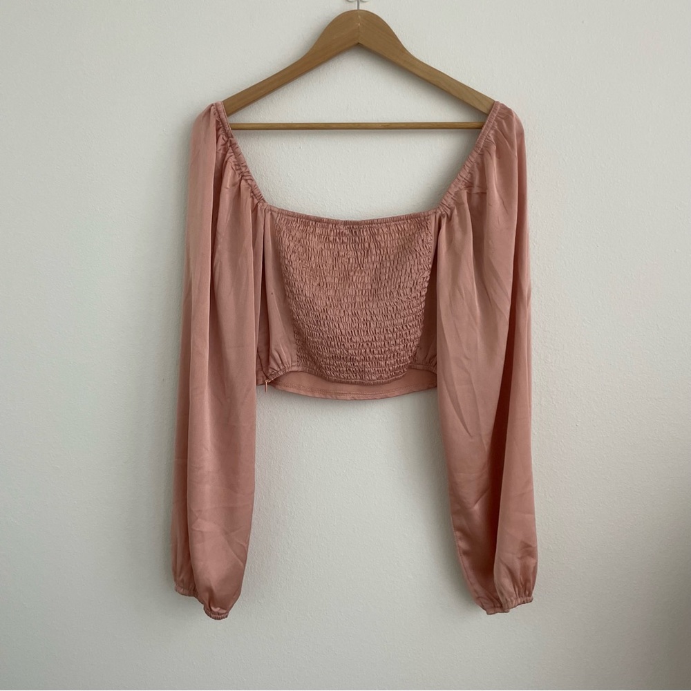 Princess Polly peach satin puff sleeve cropped top - Picture 4 of 6
